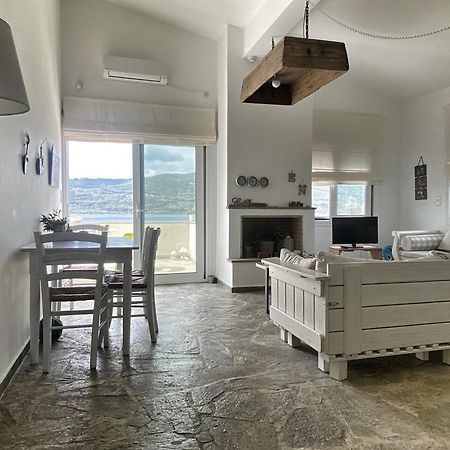 Rododafni Loft Gialtra المظهر الخارجي الصورة